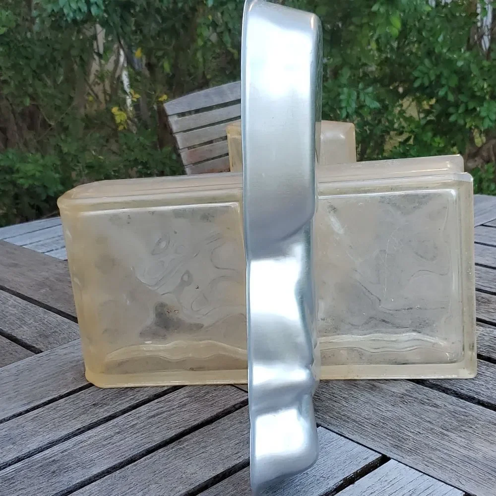 Vintage 1978 Wilton Ziggy Cake Pan